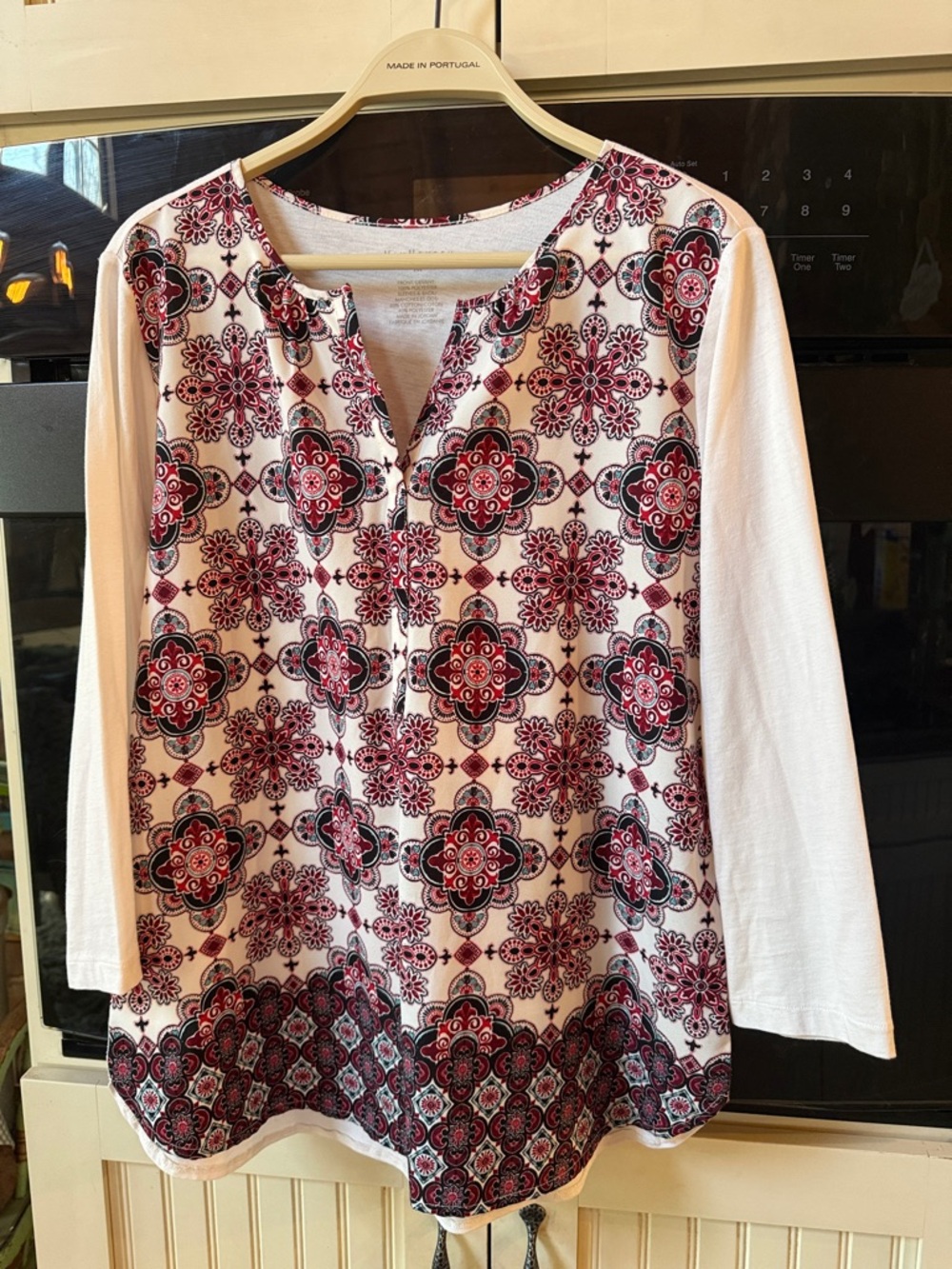 Van Heusen White Long-Sleeve Henley Tunic with Red and Black Medallion Print
